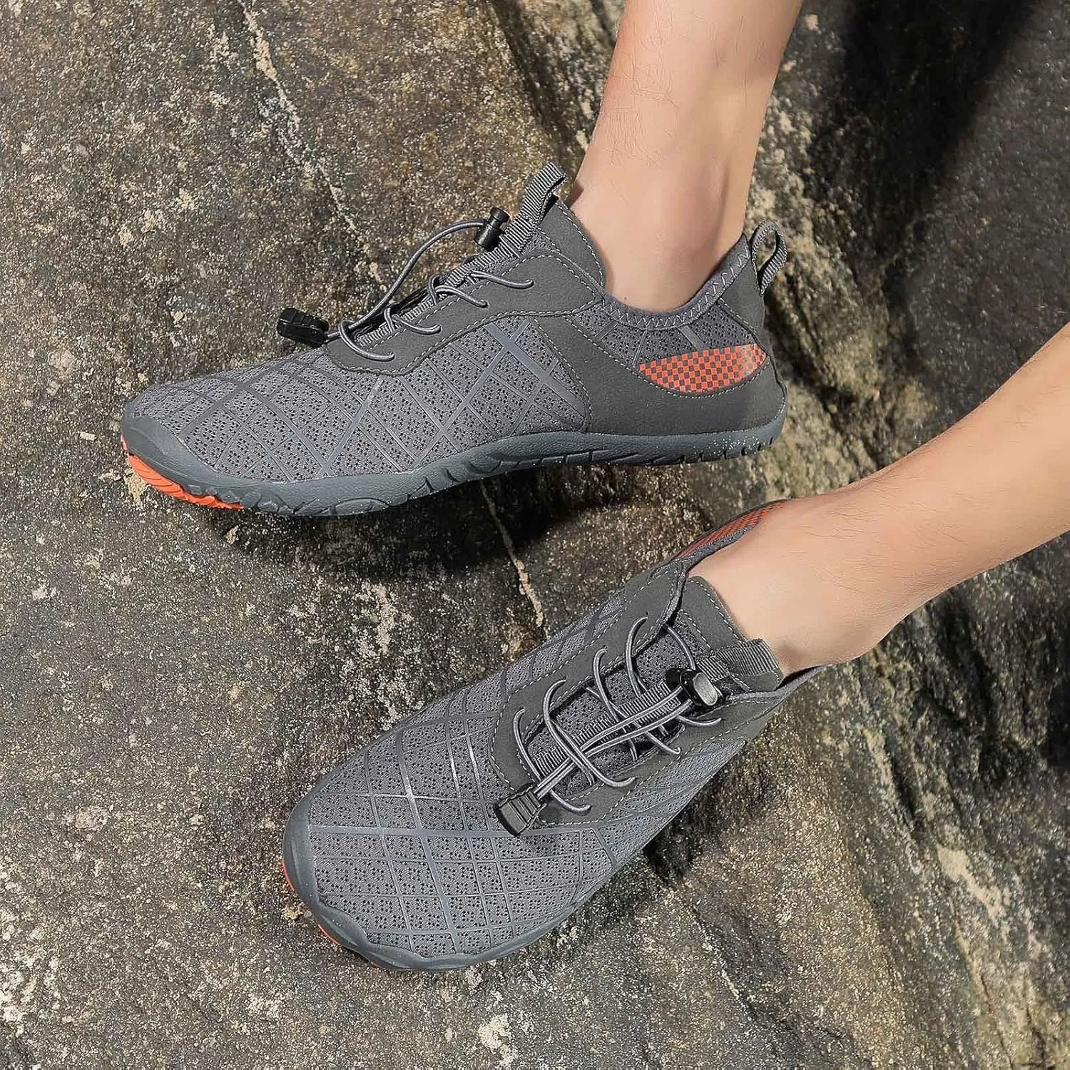Barefoot Water Shoes for Women Men Quick-Dry Wide Toe Beach Swim Wading Diving Voellyball Shoes Comfortable Aqua Shoe for Pool Hiking Walking Kayaking Surfing Lightweight Vacation Travel Shoe