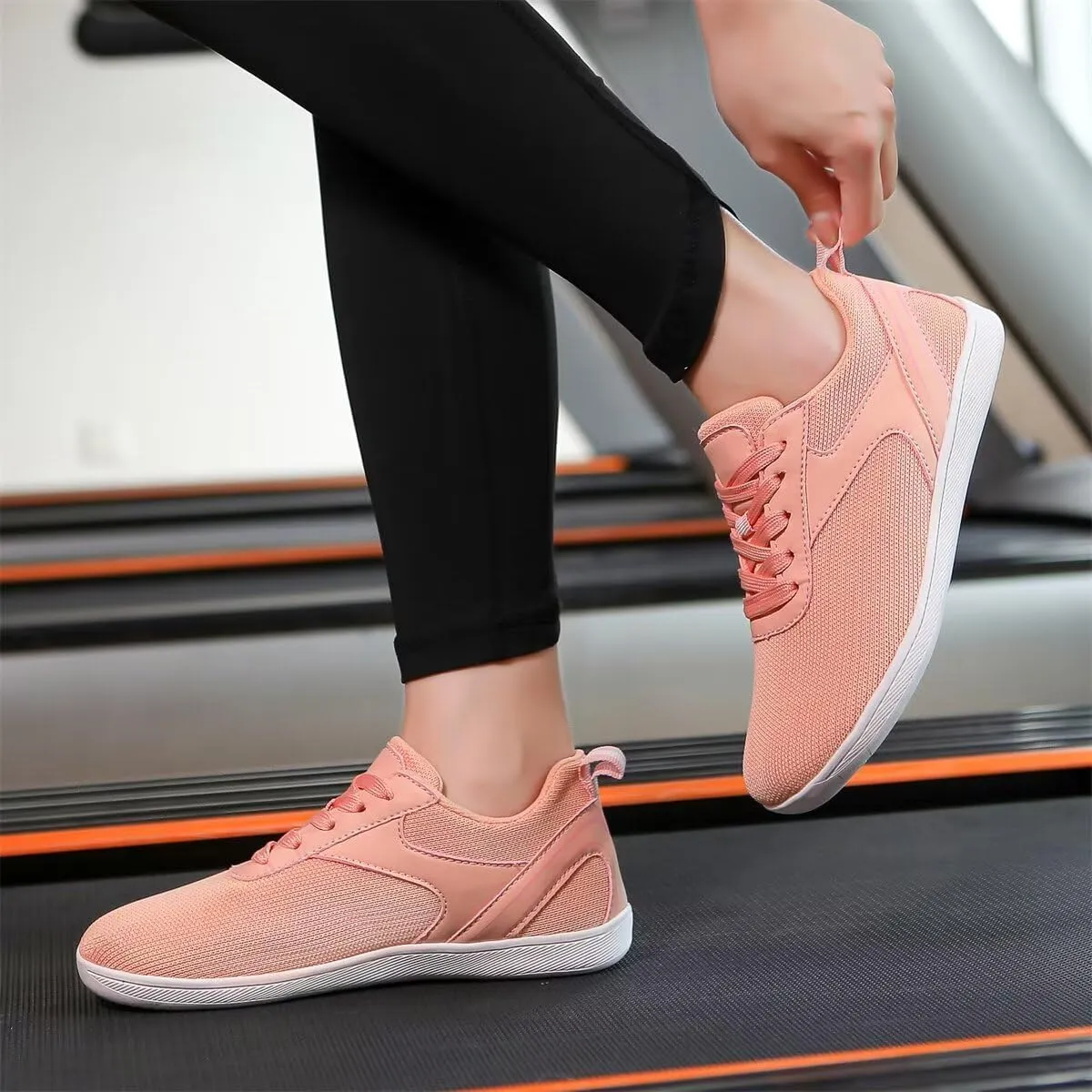 Men's Women's Concise Breathable Fabric Walking Shoes