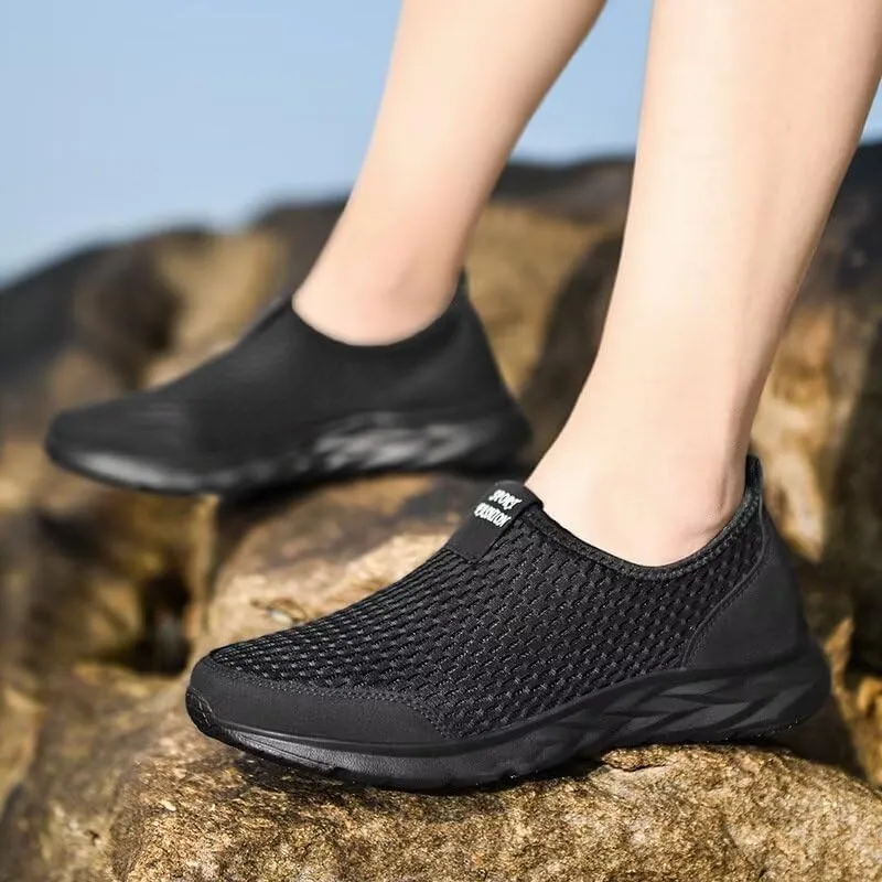 Men's Women's Lightweight Mesh Walking Shoes for Summer Sport Running Beach